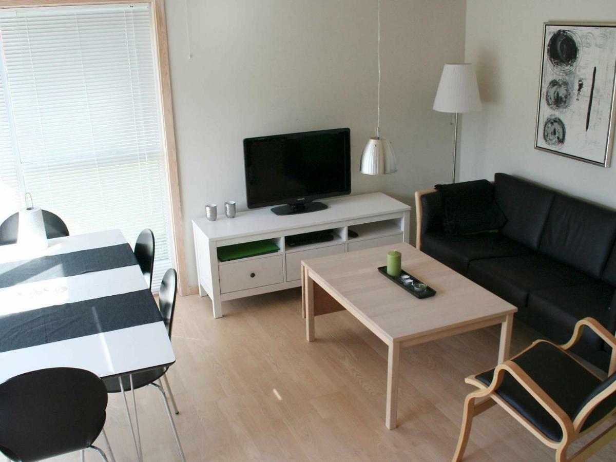 6 Person Holiday Home In Gudhjem Kültér fotó